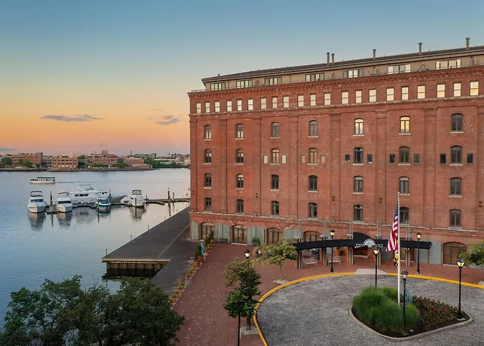 The Inn At Henderson'S Wharf, An Ascend Collection Hotel